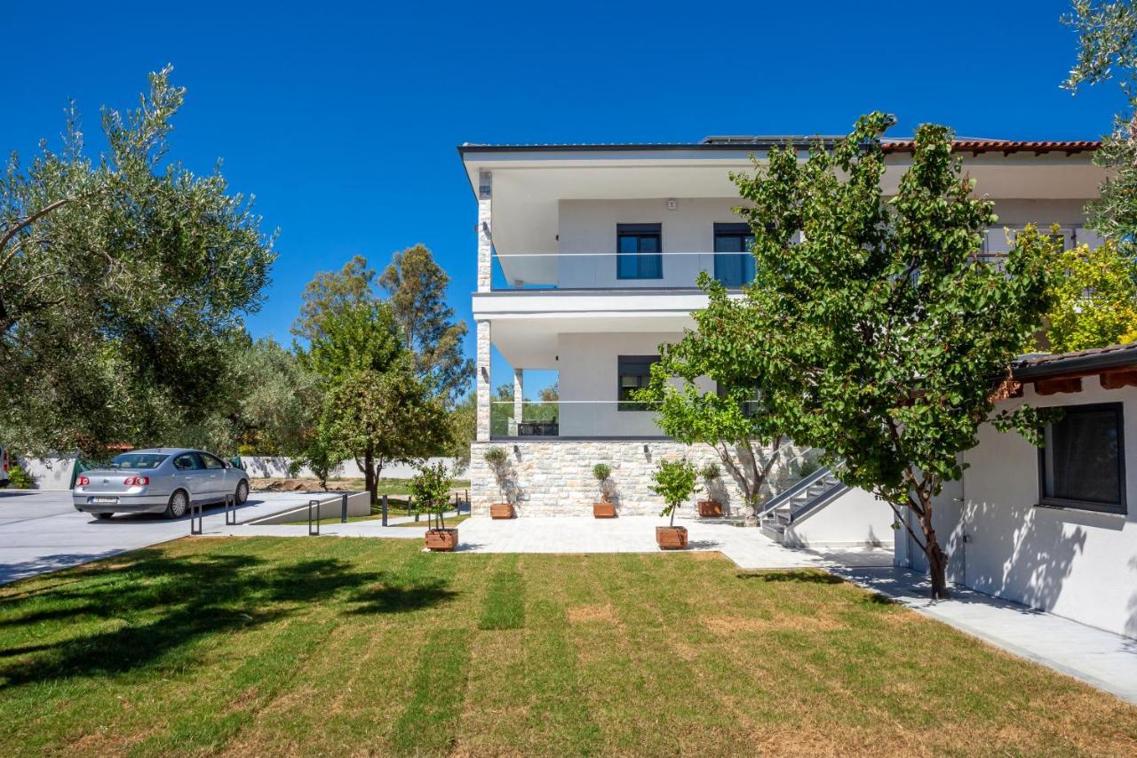 Olia Seaside Residence 120M From The Beach Pefkochori Esterno foto
