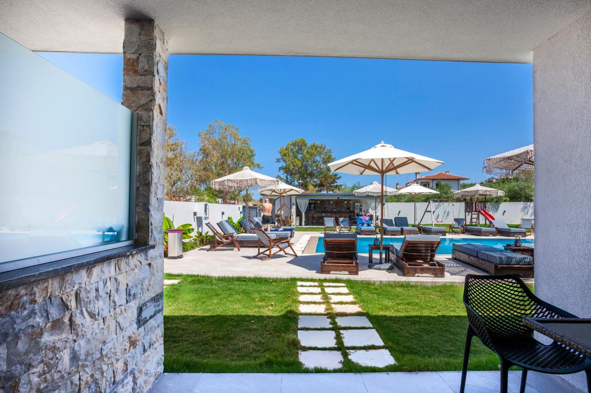 Olia Seaside Residence 120M From The Beach Pefkochori Esterno foto
